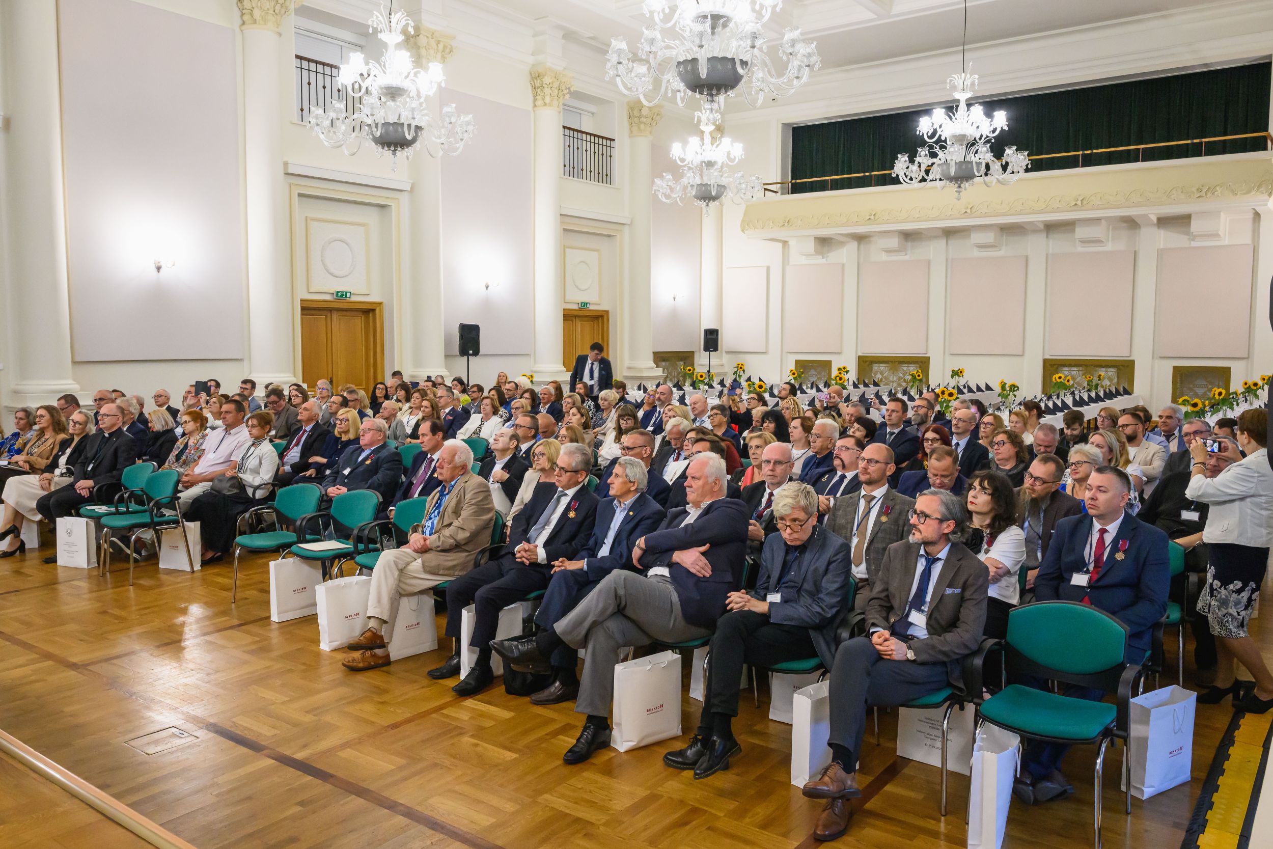 20250912 180522 Copy